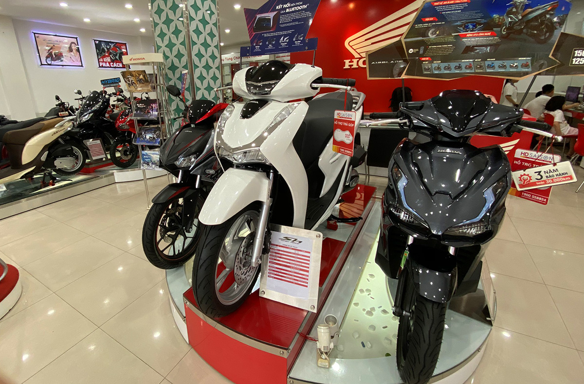 Xe máy Honda Việt Nam tiếp tục bị giảm doanh số bán hàng